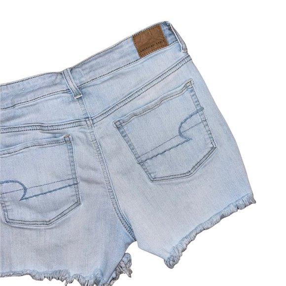 American Eagle Outfitters AEO Distressed Hi-Rise Light Wash Shortie Shorts 8 - Picture 8 of 9